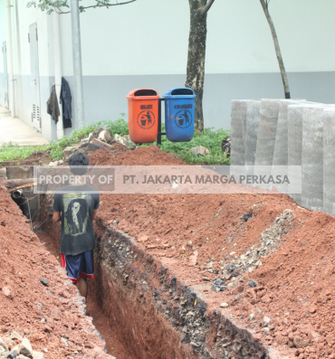 Pembangunan saluran air kawasan popki cibubur